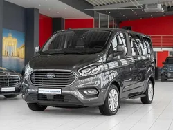 Grau Gebraucht 2022 Ford Tourneo Custom Titanium Van / Kleinbus | 31.980 € (Guter Preis)
