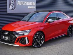 Tangorot metallic Gebraucht 2022 Audi RS3 Comfort Limousine | 56.990 € (Etwas zu teuer)