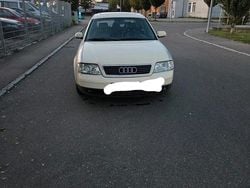 Gelb Gebraucht 2001 Audi A6 Limousine | 999 € (Superpreis)