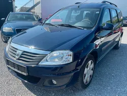 Blau Gebraucht 2011 Dacia Logan MCV Lauréate Kombi | 3.299 € (Fairer Preis)