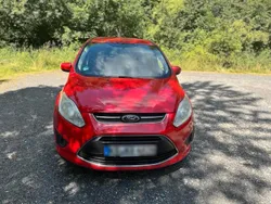 Rot Gebraucht 2011 Ford Grand C-Max Van / Kleinbus | 4.999 €