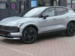Grau Gebraucht 2025 Volvo EX30 CC Performance SUV | 51.490 € (Fairer Preis)