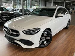 Weiß Gebraucht 2022 Mercedes C220 Avantgarde Limousine | 32.790 € (Etwas zu teuer)