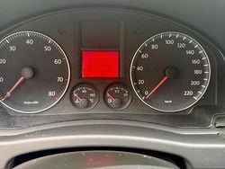 Silber Gebraucht 2007 VW Golf V Kleinwagen | 3.200 € (Guter Preis)