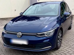 Blau Gebraucht 2021 VW Golf VIII Active Limousine | 20.400 € (Guter Preis)