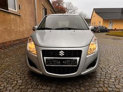 Silber Gebraucht 2012 Suzuki Splash Kleinwagen | 2.950 € (Guter Preis)