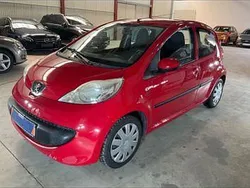 Rot Gebraucht 2006 Peugeot 107 Filou Kleinwagen | 1.450 € (Fairer Preis)