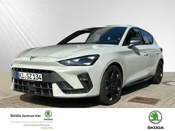 Taigagrau Gebraucht 2025 Cupra Leon Limousine | 49.980 €