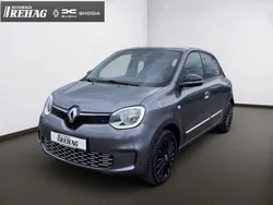 Grau Gebraucht 2024 Renault Twingo Urban Night Kleinwagen | 17.980 € (Teuer)