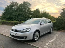 Silber Gebraucht 2011 VW Golf VI Kombi | 3.700 € (Guter Preis)