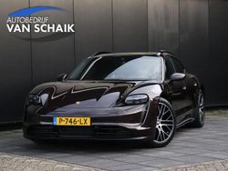 Braun Gebraucht 2022 Porsche Taycan Sport Turismo Limousine | 57.951 € (Fairer Preis)