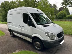 Weiß Gebraucht 2010 Mercedes Sprinter Van | 2.950 €