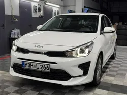 Weiß Gebraucht 2023 Kia Rio Vision Kleinwagen | 13.500 € (Superpreis)