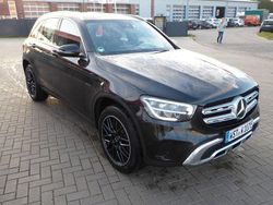 Schwarz Gebraucht 2020 Mercedes GLC300e SUV | 29.800 € (Fairer Preis)