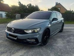 Grau Gebraucht 2019 VW Passat R-line Edition Kombi | 26.500 €