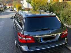 Grau Gebraucht 2010 Mercedes E200 Avantgarde Kombi | 6.499 € (Superpreis)