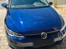 Blau Gebraucht 2020 VW Golf VIII Life Limousine | 16.500 € (Guter Preis)