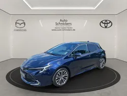 Blau Gebraucht 2024 Toyota Corolla Hybrid Team Limousine | 24.190 € (Guter Preis)