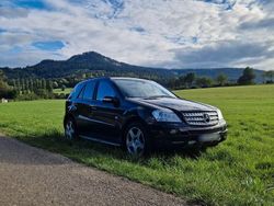 Gebraucht 2007 Mercedes ML320 SUV | 12.999 € (Teuer)