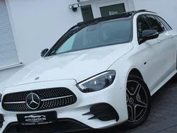 Weiß Gebraucht 2020 Mercedes E300 AMG Limousine | 27.500 € (Fairer Preis)