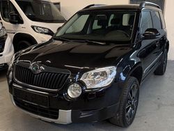 Schwarz Gebraucht 2013 Skoda Yeti Adventure SUV | 6.999 € (Guter Preis)
