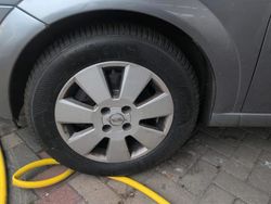 Grau Gebraucht 2003 Opel Meriva Van / Kleinbus | 1.400 € (Guter Preis)