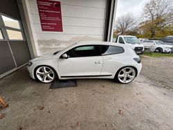 Weiß Gebraucht 2009 VW Scirocco S Coupé | 7.800 € (Fairer Preis)
