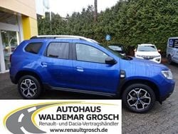 Blau Gebraucht 2020 Dacia Duster Celebration SUV | 14.564 € (Fairer Preis)