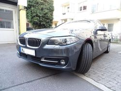 Grau Gebraucht 2016 BMW 520 Luxury Line Limousine | 17.650 € (Fairer Preis)