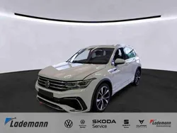 Pure white Gebraucht 2021 VW Tiguan R-line SUV | 33.829 € (Fairer Preis)