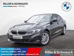 Saphirschwarz Gebraucht 2025 BMW 318 Shadowline Limousine | 32.750 € (Guter Preis)