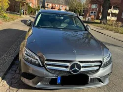 Grau Gebraucht 2019 Mercedes C220 Kombi | 19.999 € (Superpreis)