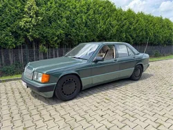 Grün Gebraucht 1989 Mercedes 190 Limousine | 2.999 €