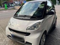Weiß Gebraucht 2010 Smart ForTwo Coupé Coupé | 3.900 € (Fairer Preis)