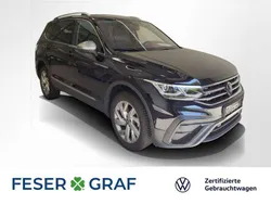 Deep black perleffekt Gebraucht 2024 VW Tiguan Life SUV | 35.690 € (Superpreis)