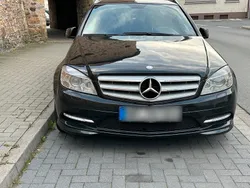 Schwarz Gebraucht 2010 Mercedes C350 Limousine | 8.500 € (Etwas zu teuer)