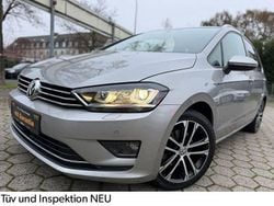 Grau Gebraucht 2016 VW Golf Sportsvan Van / Kleinbus | 11.991 € (Guter Preis)