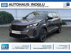 Grau Gebraucht 2024 Peugeot 5008 GT Van / Kleinbus | 30.980 € (Guter Preis)