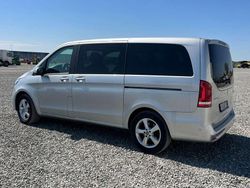 Silber Gebraucht 2021 Mercedes V220 Executive Van / Kleinbus | 39.990 € (Fairer Preis)