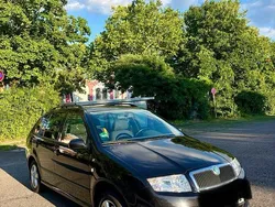 Schwarz Gebraucht 2005 Skoda Fabia Kombi | 1.799 € (Etwas zu teuer)