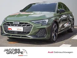 Distriktgruen Gebraucht 2024 Audi A3 S-Line Limousine | 44.330 €