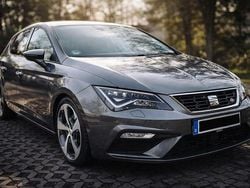Grau Gebraucht 2017 Seat Leon FR Limousine | 12.990 € (Fairer Preis)