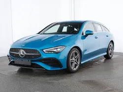 Metalliclack hyperblau Gebraucht 2024 Mercedes CLA200 Shooting Brake AMG Kombi | 35.470 € (Teuer)