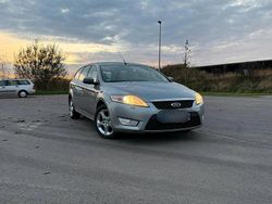 Grau Gebraucht 2008 Ford Mondeo Kombi | 2.200 € (Fairer Preis)