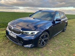 Blau Gebraucht 2024 BMW 318 M Sport Kombi | 36.599 € (Fairer Preis)