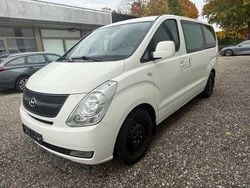 Weiß Gebraucht 2012 Hyundai H-1 Comfort Van / Kleinbus | 14.990 € (Etwas zu teuer)