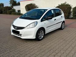 Weiß Gebraucht 2012 Honda Jazz Kleinwagen | 4.900 € (Etwas zu teuer)