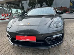 Grau Gebraucht 2019 Porsche Panamera GTS Limousine | 88.950 € (Teuer)