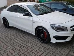 Weiß Gebraucht 2016 Mercedes CLA45 AMG AMG Limousine | 24.999 € (Fairer Preis)