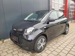Schwarz Gebraucht 2021 Smart ForFour Electric Drive Limousine | 6.950 € (Fairer Preis)